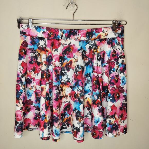 Torrid Floral Flare Mini Skirt Stretch Pull On Pockets - Picture 1 of 9